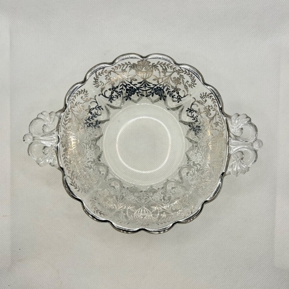 Silver City, Silver Inlay "Basket of Flowers with Garland" Glass Bowl w/ Handles - Picture 7 of 7